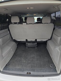 Volkswagen Caravelle 2,0TDi - 12