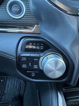 Dodge Ram, LIMITED, 2020, nehavarovaný - 12