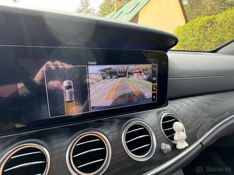 Mercedes E 400d - 12