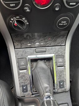 Suzuki Grand Vitara 1.9 DDiS JLX-ES - 12