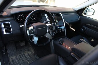 Land Rover Discovery 3.0 - 12
