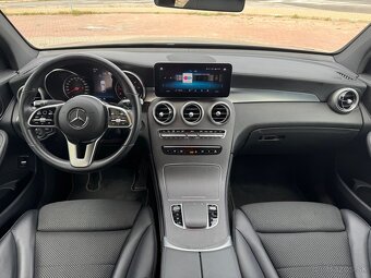 Mercedes-Benz GLC 300d 4Matic - 12
