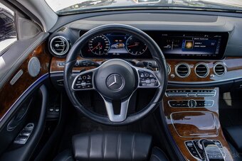 Mercedes E trieda Kombi 400d 4matic /aj na splátky/ - 12