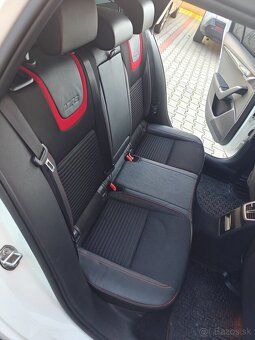 ŠKODA OCTAVIA RS COMBI DSG TDI - 12