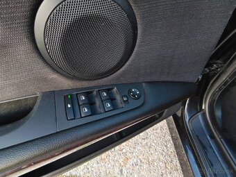 BMW 318d E90 • 2008 • 233tis km • 105 kW - 12