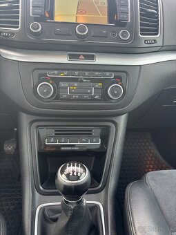 Volkswagen Sharan 2.0.TDI, 125kw, 7 miestny, panoráma,ťažné - 12