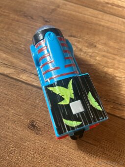 Trackmaster vlakova draha Thomas and Friends - 12