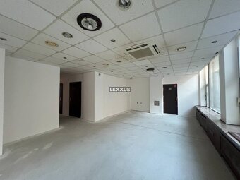 | Lukratívny priestor na podnikanie – Staré Mesto, Krížna ul - 12