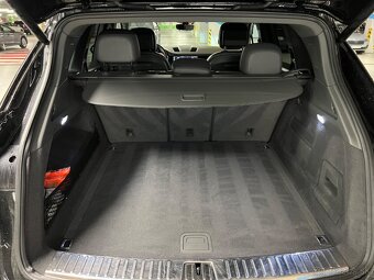 Porsche Cayenne 4x4 A/T - 12