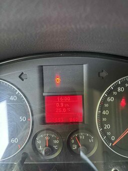 Volkswagen Touran 1.9 TDI 77kw/2006 - 12