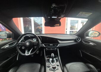 Alfa Romeo Giulia 2021 2.0 Veloce Q4 206kW - 12