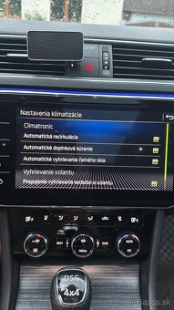 Škoda Superb Premium 2.0TDI 140KW 4x4 - 12