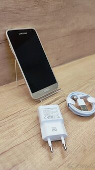 Samsung Galaxy J3 zlatý – super stav - 12