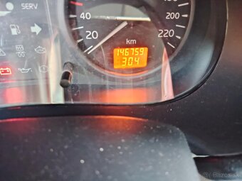 Predám Renault Clio 1,2 4valec - 12