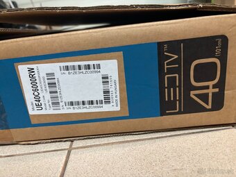 TV SAMSUNG UE 40C 6000 RW - 12