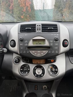 Toyota Rav4 2.2 D4D 4x4 - 12
