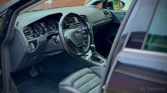 Volkswagen Golf Variant 2.0 TDI DSG Highline - 12
