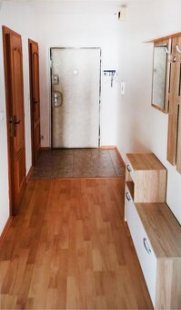 Ponúkame na prenájom  3 izbový byt na Ludmanskej ul. - 12