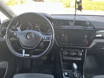 VW Touran R-Line 1,4 TSi 110kw DSG - 12