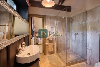 Predaj 5 izbový Chalet Donovaly, pozemok 9á, 50m2 terasa - 12