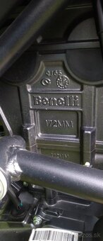 Benelli TRK 251 - 12