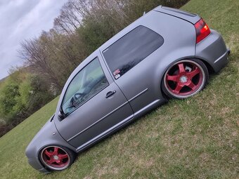 Golf 4 vr5 4motion r32 look - 12