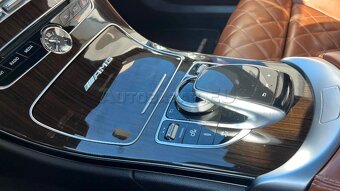 Mercedes C trieda Mercedes-AMG C 63 S A/T - 12