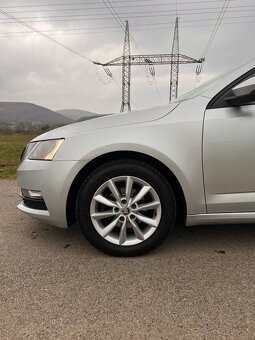 Škoda Octavia 3 FL 1.6TDI 85kw DSG - 12
