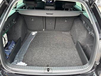 Škoda Octavia Combi 2.0 TDI SCR Style - 12