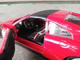 Maisto Ferrari 348 TS, 1:18 - 12