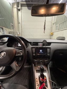 Skoda octavia 3 1.6tdi dsg - 12