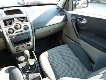 Renault Mégane 1.5 dCi Authentique Confort - 12