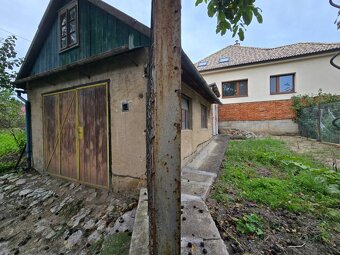 Zateplený rodinný dom + garáž a malá záhradka - 12