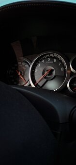 Nissan GTR - 12