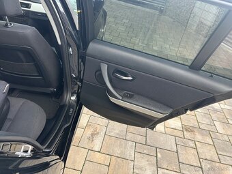 BMW 318d e91 facelift - 12
