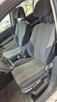 Renault Megane II 1,4I 72kw kód motora: K4JD4 - 12