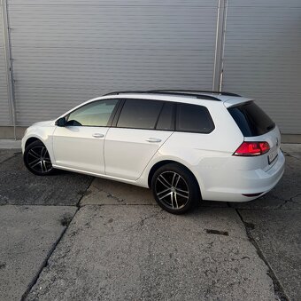 Volkswagen Golf VII Variant 1.6 TDi - 110PS - Odpočet DPH - 12