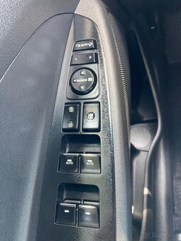 Hyundai Tuscon 1.6 T-GDI 2WD A/T - 12