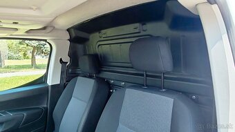Toyota PROACE CITY 1,5D - 12
