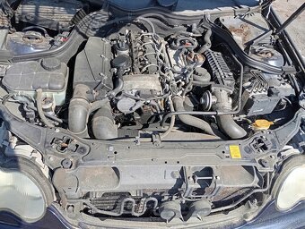 Mercedes Benz c 200 cdi rok 2000 - 12