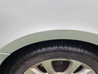 Škoda Superb Combi 2.0 TDI - 12