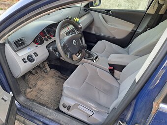 VW Passat B6 - 12