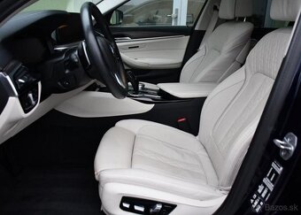 BMW Řada 5 540i xD LUXURY HUD LASER TAŽNÉ 245 kw - 12