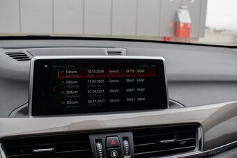 BMW X1 xDrive 25i xLine A/T - 12