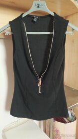 Dámske oblečenie MANGO, UNDER ARMOUR, GUESS, AMISU - 12