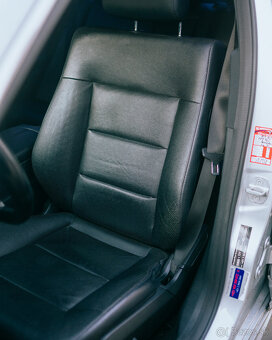 Mercedes Benz E350 CDI 4MATIC AIRMATIC, 190tisíc KM, ODPOČET - 12