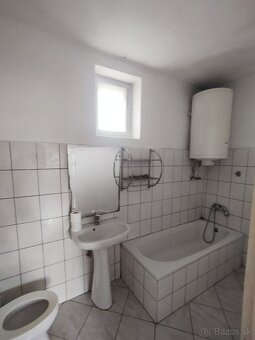 Rodinný dom v obci Novajidrány - 12