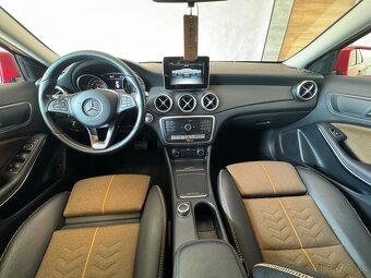 Mercedes-Benz GLA 180 D - 12