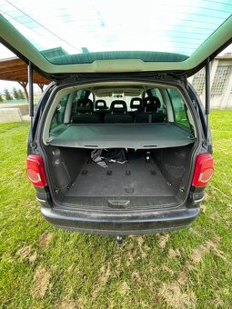 Volkswagen Sharan 1,9 TDi 110kw 2005 - 12