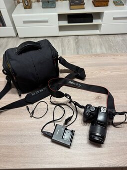 Canon EOS 1100D+ objektív - 12